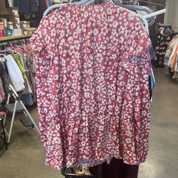 SHEIN Red Floral Long Sleeve Peplum Blouse - Picture 7 of 7